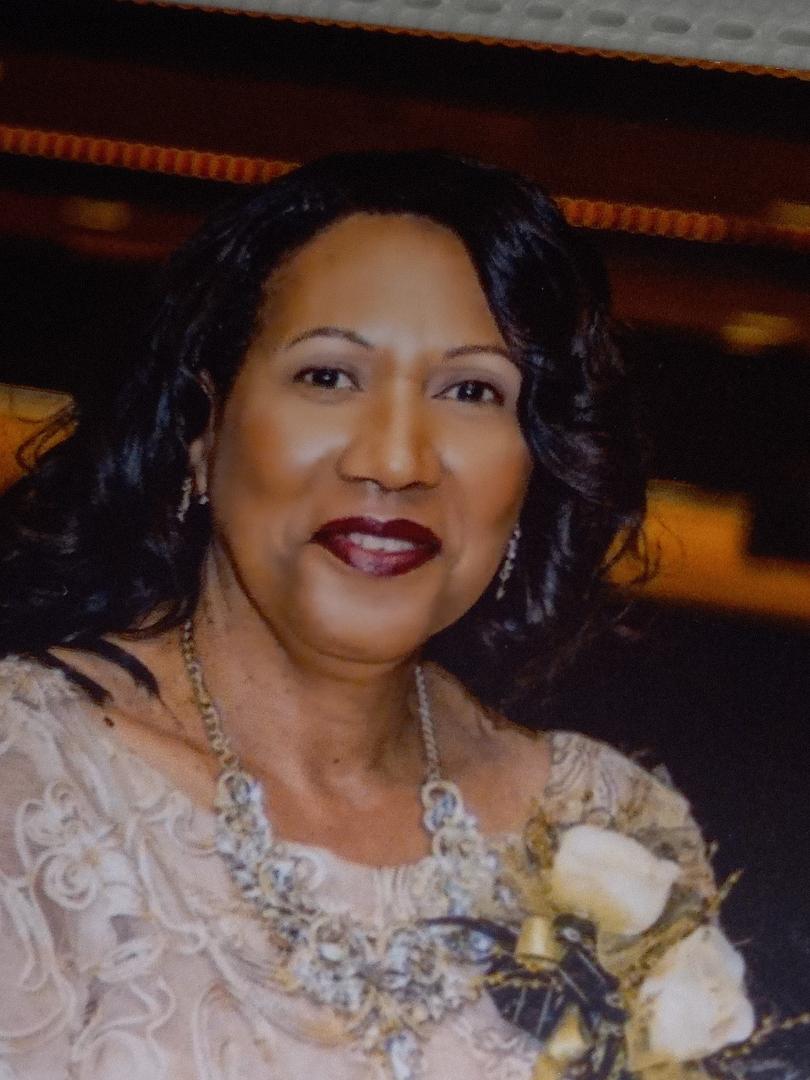 Cruise Brothers Travel Agent Ernestine Small